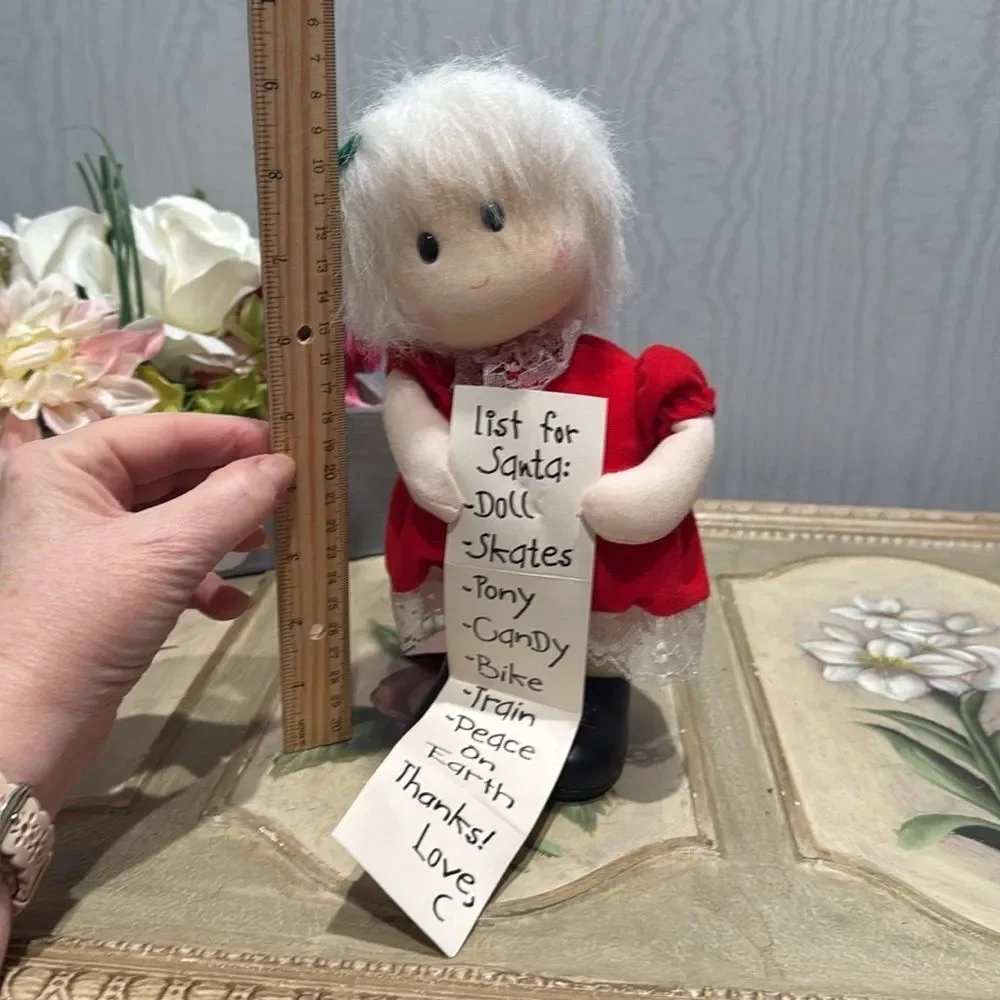 Vintage Cuddle Kidz Animated Musical Christmas Doll List Wind Up